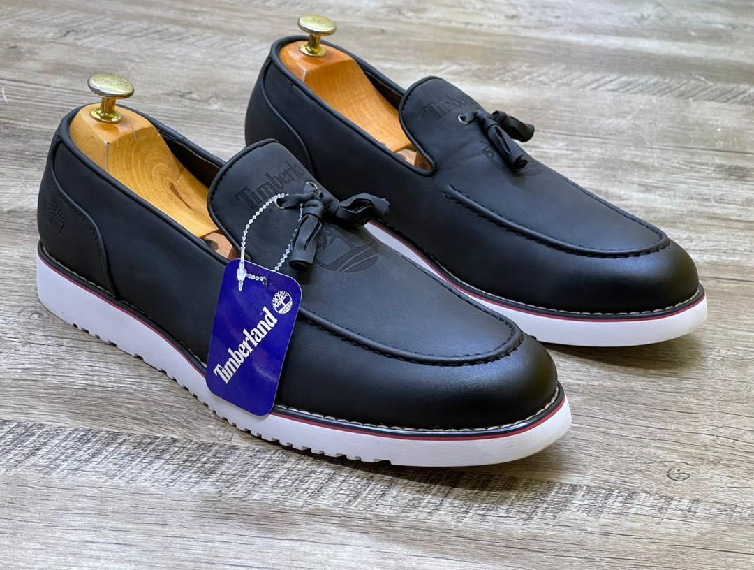 Paires en cuire