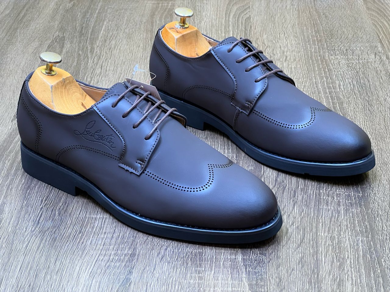 Paires en cuire