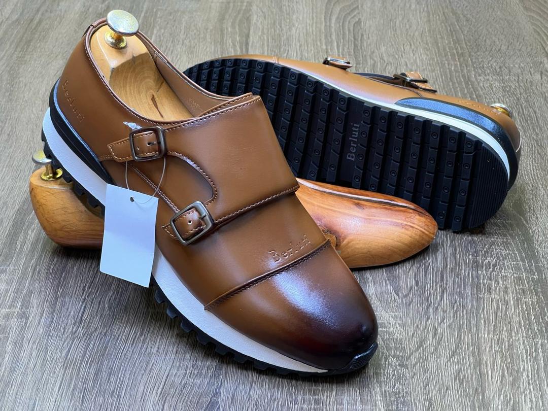 Chaussure hommes et femmes