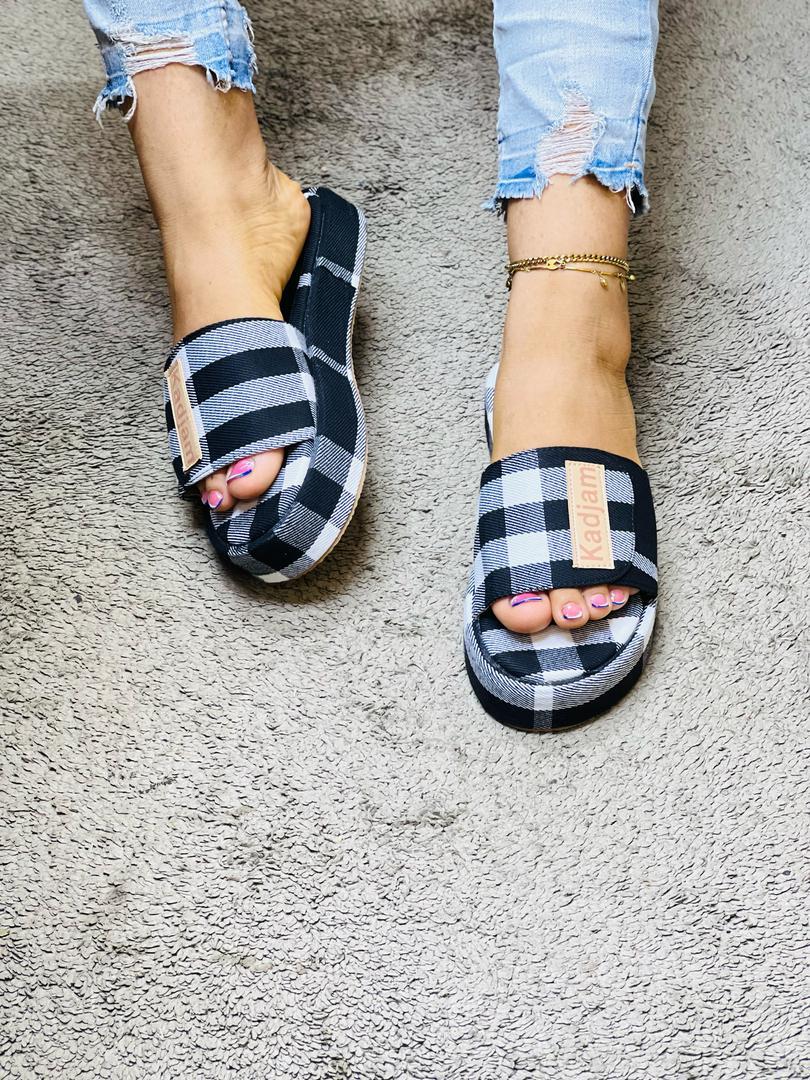 Chaussure hommes et femmes