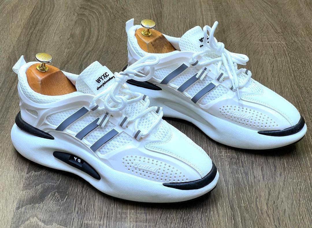 Chaussure hommes et femmes