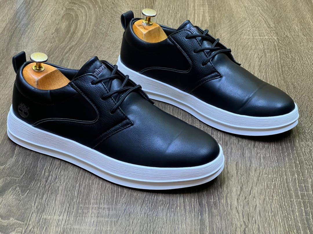 Chaussure hommes et femmes