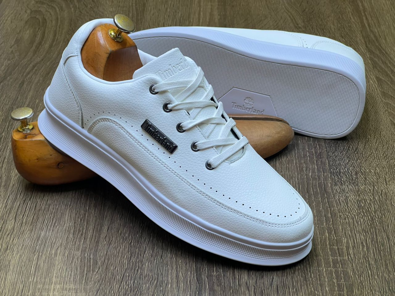 Chaussure hommes et femmes