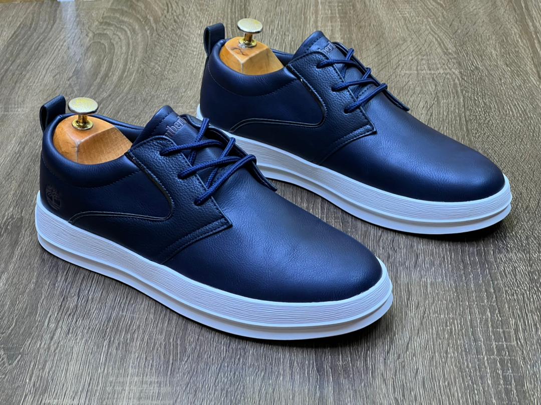 Chaussure hommes et femmes