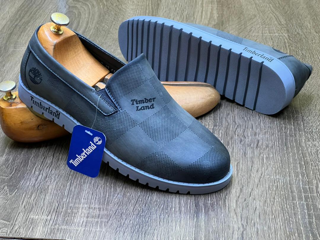Paires en cuire