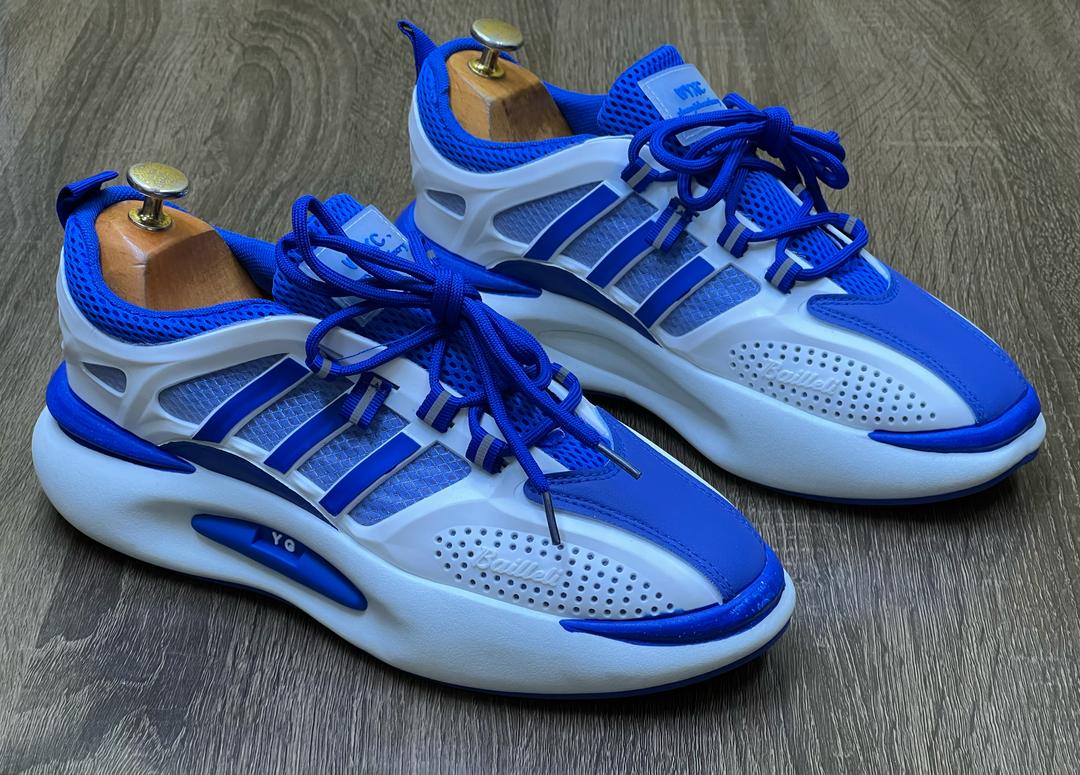 Chaussures hommes femmes enfants de qualité à prix bonbon