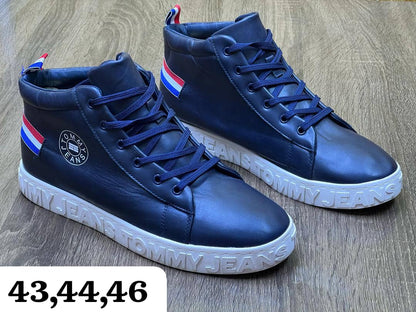 Chaussures hommes femmes enfants de qualité à prix bonbon