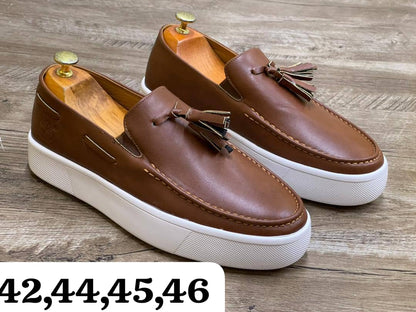 Chaussures hommes femmes enfants de qualité à prix bonbon