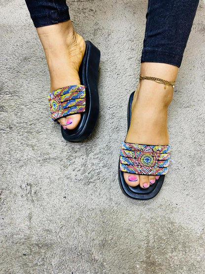 Chaussures hommes femmes enfants de qualité à prix bonbon